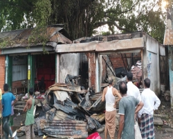 মাধবপুরে ভয়াবহ অগ্নিকান্ডে ৪ দোকান পুড়ে ছাই 